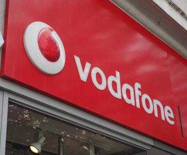 Belfast, İngiltere - Haziran 2018 yaklaşık: Vodafone Mağazası