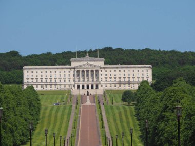 Belfast, İngiltere 'deki Parlamento Binaları (Stormont olarak da bilinir)