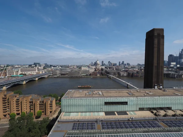Londra, İngiltere thames Nehri panoramik manzaralı