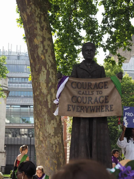 London Juni 2018 Frauenwahlrecht Bei 100 Frauen Marschieren Durch London — Stockfoto