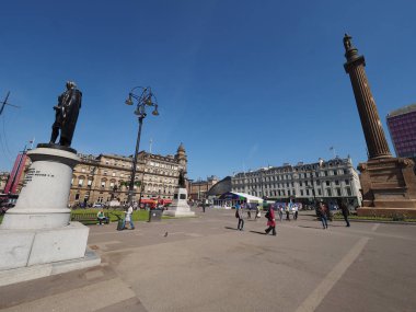 Glasgow, İngiltere - Haziran 2018 yaklaşık: George Square