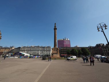 Glasgow, İngiltere - Haziran 2018 yaklaşık: George Square