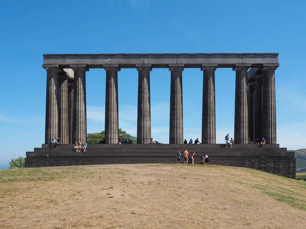 Edinburgh Ngiltere Haziran 2018 Yaklaşık Skoç Ulusal Anıt Calton Hill — Stok fotoğraf