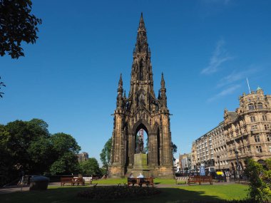 Edinburgh, İngiltere - Haziran 2018 yaklaşık: Sir Walter Scott anıt