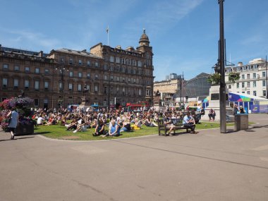 Glasgow, İngiltere - Haziran 2018 yaklaşık: George Square