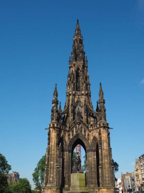 Edinburgh, İngiltere - Haziran 2018 yaklaşık: Sir Walter Scott anıt