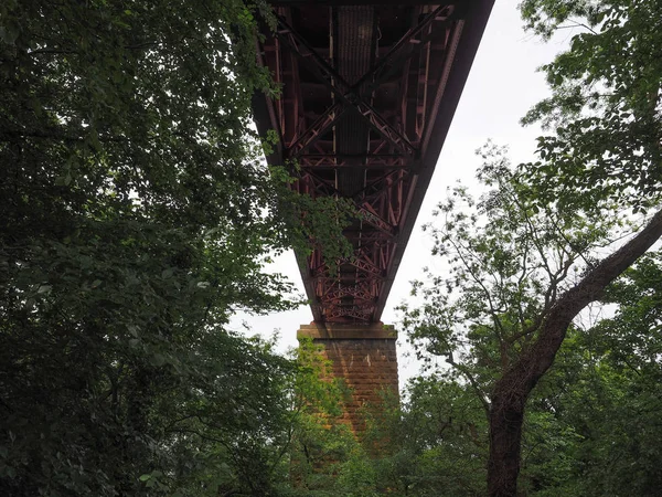 Vierte Brücke Freitragende Eisenbahnbrücke Über Das Firth Four Gebaut 1882 — Stockfoto
