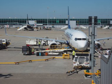 Haziran 2018 yaklaşık - Londra, İngiltere: Boeing 737 Stansted havaalanına Park