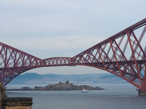 Forth Bridge, cantilever railway bridge across the Firth of Forth built in 1882 in Edinburgh, UK