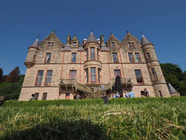 Belfast, İngiltere - Haziran 2018 yaklaşık: Belfast Castle mağara tepe üzerinde