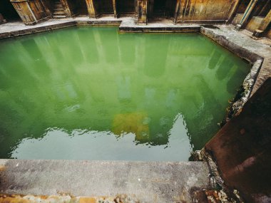 Bath, İngiltere - Eylül 2016 yaklaşık: Roman Baths antik spa