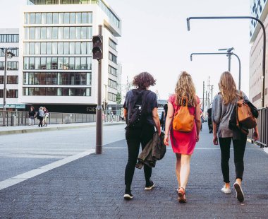 Hamburg, Almanya - Mayıs 2017 yaklaşık: Hamburg şehir gelen turist