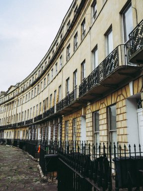 Bath, İngiltere - Eylül 2016 yaklaşık: Norfolk Hilal sıra evlerden