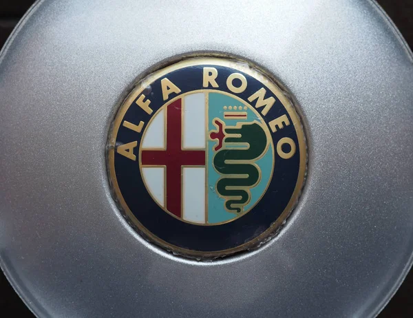 Turijn Italië Circa Augustus 2018 Alfa Romeo Auto Logo Wiel — Stockfoto