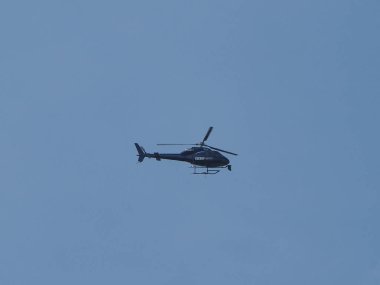 Haziran 2018 yaklaşık - Londra, İngiltere: Londra şehir merkezine film canlı etkinliğine gezinip Bbc haber helikopter