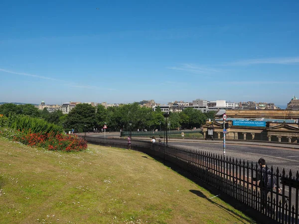 Edinburgh Reino Unido Circa Junio 2018 Colina Artificial Mound Que — Foto de Stock