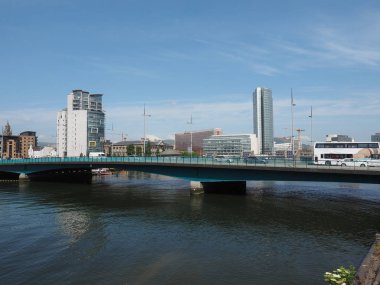 Belfast, İngiltere - Haziran 2018 yaklaşık: Panoramik nehir Lagan