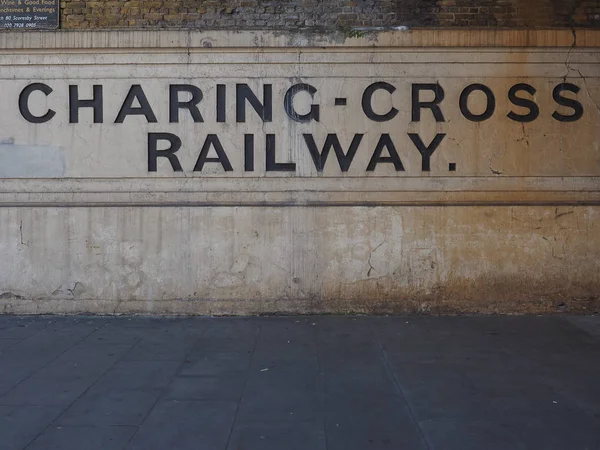 London Storbritannien Circa Juni 2018 Charing Cross Railway Tecken — Stockfoto