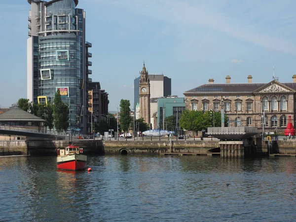 Belfast Verenigd Koninkrijk Circa Juni 2018 Panoramisch Uitzicht Rivier Lagan — Stockfoto