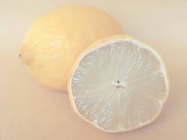 Žlutá Citron Citrus Limon Celé Ovoce Plátky Jemná Měkká Vybledlé — Stock fotografie