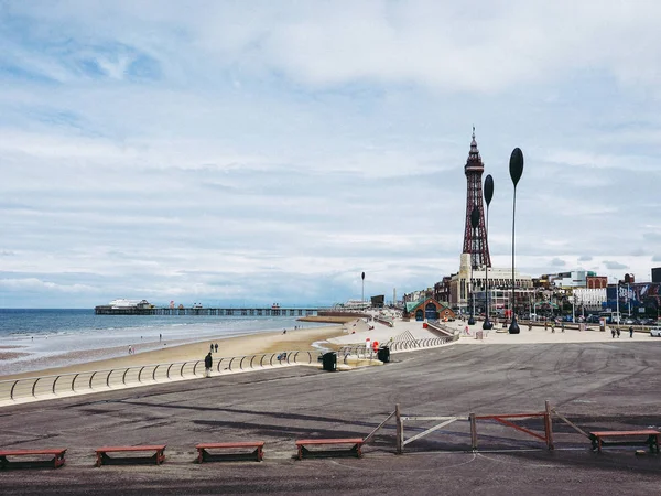 Блэкпул Великобритания Circa June 2016 Курорт Blackpool Beach Башня Blackpool — стоковое фото