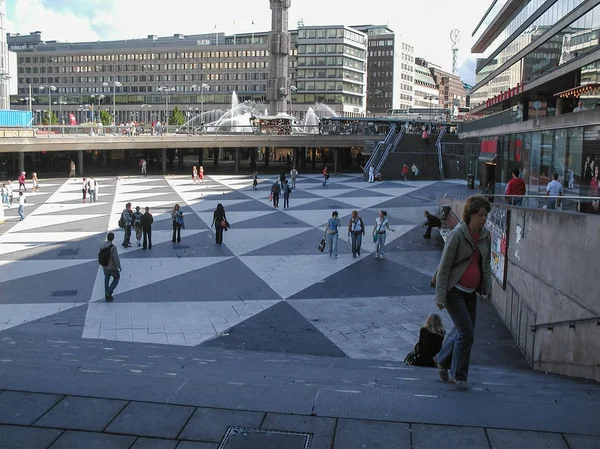 Stockholm Suécia Circa Agosto 2005 Sergels Torg Square Frente Kulturhuset — Fotografia de Stock