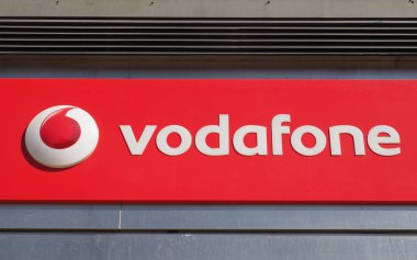 Edinburgh, İngiltere - Haziran 2018 yaklaşık: Vodafone Mağazası