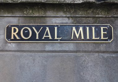 Edinburgh, İngiltere - Haziran 2018 yaklaşık: Royal Mile işareti