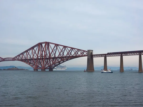 Forth Bridge, cantilever railway bridge across the Firth of Forth built in 1882 in Edinburgh, UK