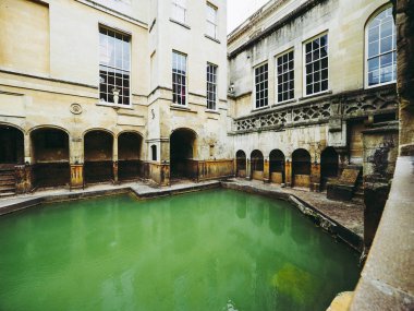 Bath, İngiltere - Eylül 2016 yaklaşık: Roman Baths antik spa