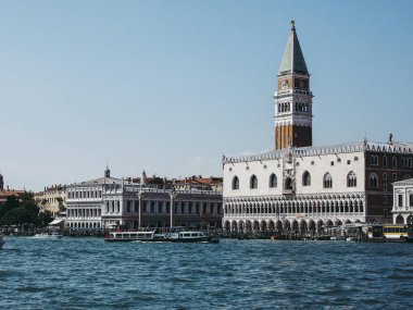 Venice, İtalya - Eylül 2016 yaklaşık: Piazza San (St Mark Meydanı anlamına gelir) Marco San Marco Havzası gördün