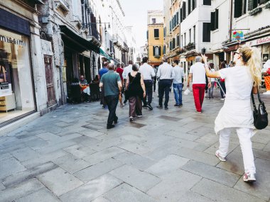 Venice, İtalya - Eylül 2016 yaklaşık: Venedik şehir gelen turist