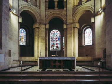 Belfast, İngiltere - Haziran 2018 yaklaşık: St Anne Cathedral (aka Belfast Katedrali) kilise iç