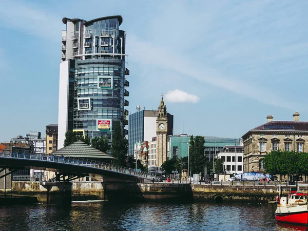 Belfast Velká Británie Cca Červen 2018 Panoramatický Výhled Řeku Lagan — Stock fotografie