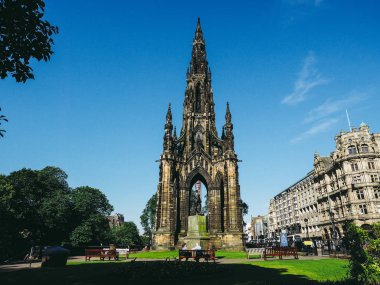 Edinburgh, İngiltere - Haziran 2018 yaklaşık: Sir Walter Scott anıt