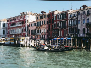 VENICE, İtalya - CIRCA SEPTEMBER 2016: The Canal Grande (anlamı Büyük Kanal)