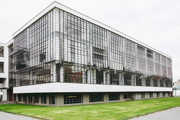 Dessau Alemania Junio 2014 Emblemático Edificio Escuela Arte Bauhaus Diseñado — Foto de Stock