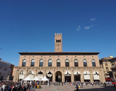 Bologna, İtalya - Eylül 2018 yaklaşık: Piazza Maggiore'ye (aka Piazza grande) kare