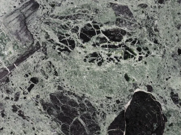 緑および黒い大理石のテクスチャの背景として役に立つ — ストック写真