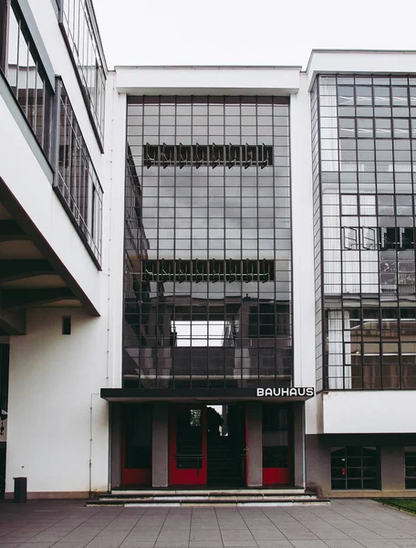 Dessau Jermany June 2014 Bangunan Sekolah Seni Bauhaus Yang Dirancang — Stok Foto