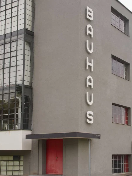 Dessau Tyskland Den Juni 2014 Bauhaus Konstskolan Ikoniska Byggnad Designad — Stockfoto