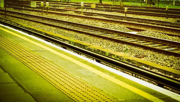 铁路或铁路轨道火车运输复古复古 — 图库照片