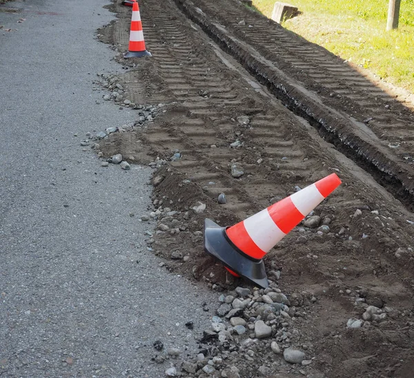 Weggraafwerkzaamheden Bouwplaats Voor Het Leggen Van Glasvezelkabel Ftth Modus Fibre — Stockfoto