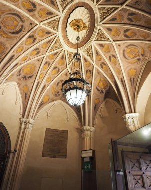 Bologna, İtalya - Eylül 2018 yaklaşık: Palazzo della Mercanzia aka Loggia dei Mercanti veya Palazzo del Carrobbio, Ticaret Odası barındırma