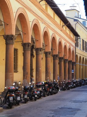 Bologna, İtalya - Eylül 2018 yaklaşık: Görünüm eski şehir merkezinin