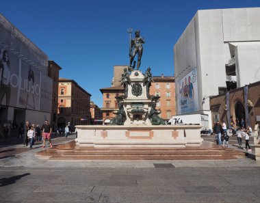 Bologna, İtalya - Eylül 2018 yaklaşık: Fontana del Nettuno (Neptun Fountain anlamına gelir)