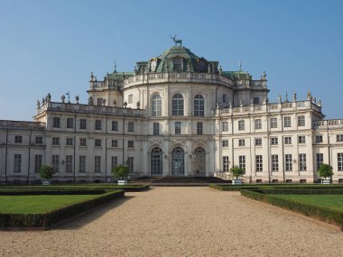 Palazzina di caccia di Stupinigi (Stupinigi 'nin Avlanma Evi) İtalya' nın Nichelino şehrinde kraliyet av kulübesi