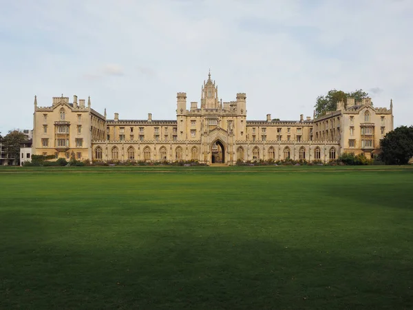 ジョンの大学 ケンブリッジ イギリス 2018年 月年頃 裁判所 — ストック写真