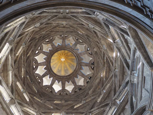 Torino, İtalya - Ekim 2018 yaklaşık: Cupola Capella della Sindone kutsal Shroud Turin katedral kilise kubbe anlamı