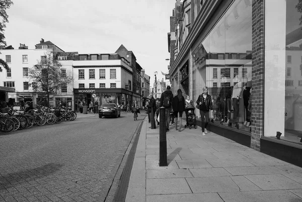 Cambridge Oktober 2018 Menschen Der Innenstadt Schwarz Weiß — Stockfoto